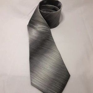 Van Heusen Men's Tie Gray and Silver New With Tags